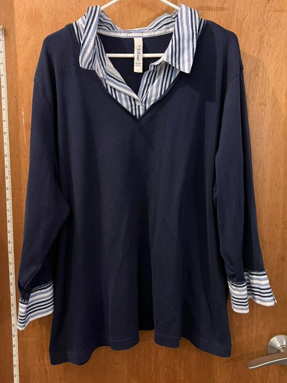 Size 30/32W - LA Blues - Blue Knit w/Mock Collars and Cuffs Pullover